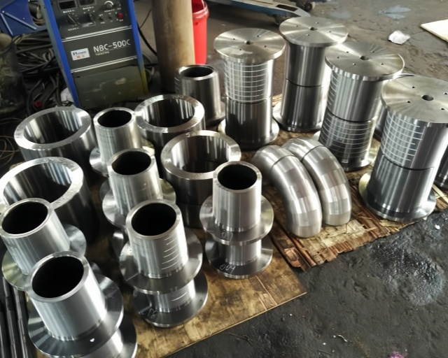 pipe fitting mold