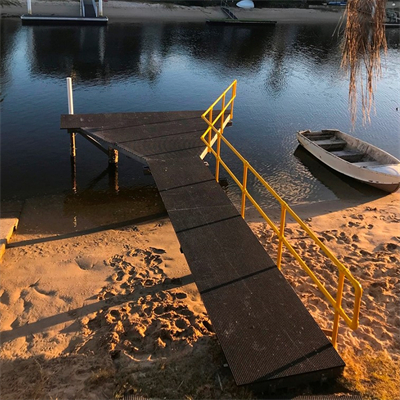 Fiberglass Anti-Slip Panels