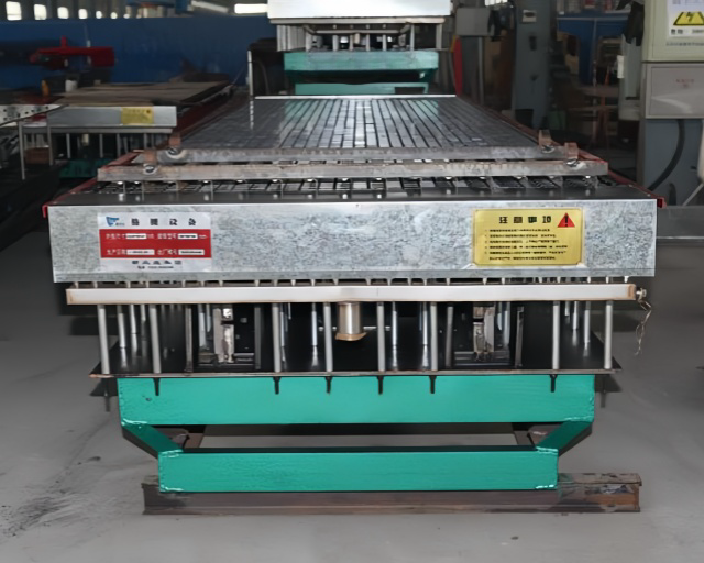 FRP Grating Molding Machine