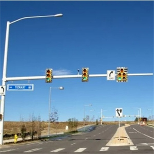 GTOFRP™ FRP Traffic Signal Pole