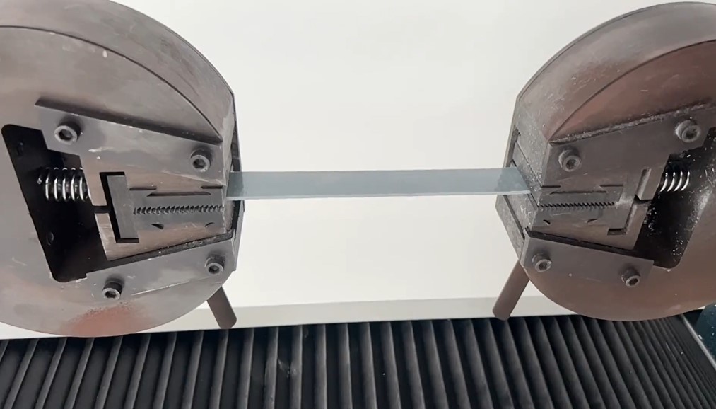 FRP-tensile-strength-test