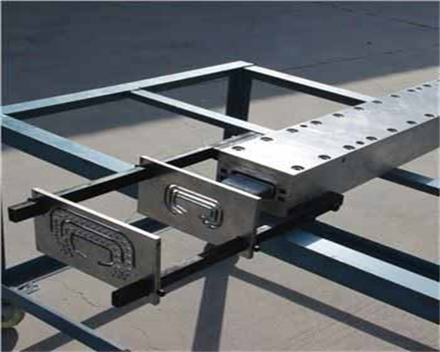 pultruded-fiberglass-molding-frp-pultrusion21562988238