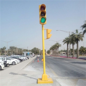 GTOFRP™ FRP Traffic Signal Pole