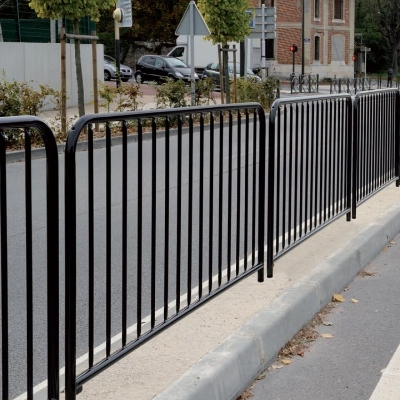 GTOFRP™ Public Walkway FRP Barriers