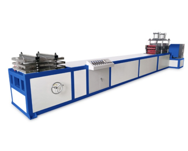 Crawler type extrusion equipment